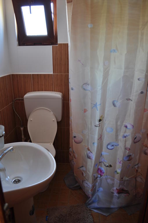 Pensiunea Mahmudia Zimmer foto