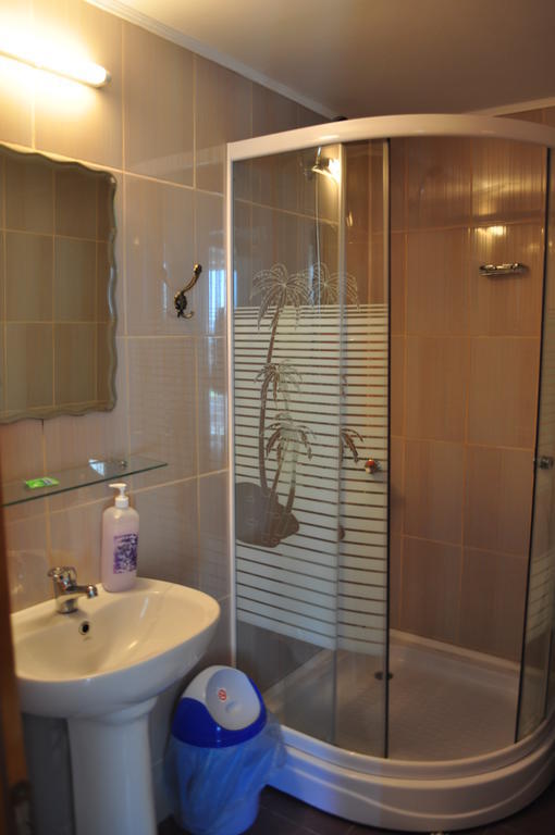 Pensiunea Mahmudia Zimmer foto